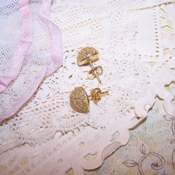 Larter & Sons for Tiffany & Co 18K Gold Basket Weave Pierced Earrings - Studs - Picture 7 of 10